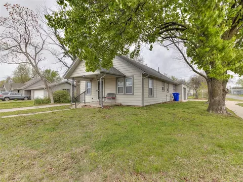 235 E Himes St, Norman, OK 73069