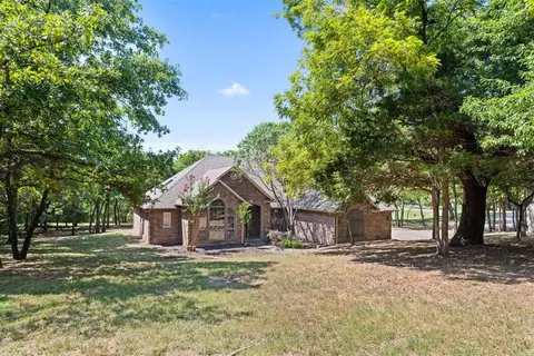 2600 E Coffee Creek Rd, Edmond, OK 73034