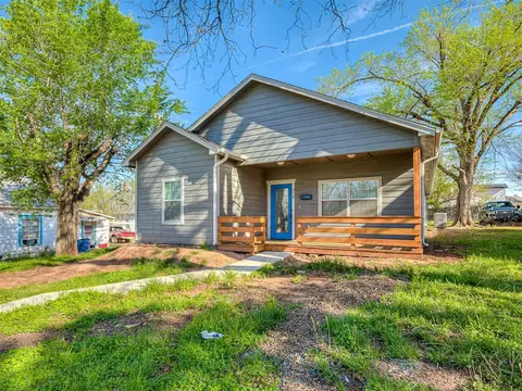 314 E Logan Ave, Guthrie, OK 73044 photo 4