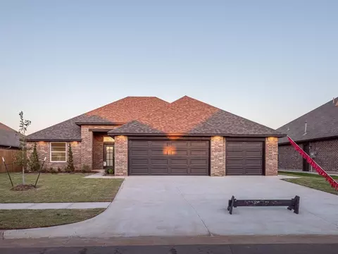 11812 Loren Brook Ln, Oklahoma City, OK 73162