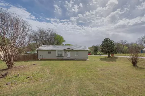 700 N 3 Ave, Purcell, OK 73080
