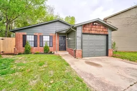 417 Dauphin Ave, Edmond, OK 73034