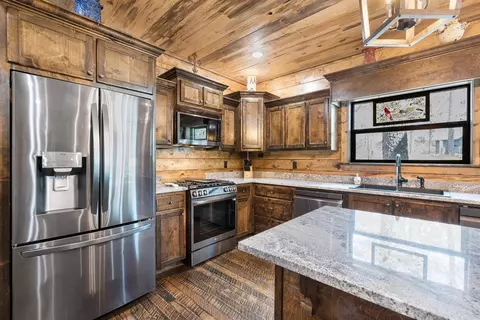 589 W Eagle Mountain Trl, Broken Bow, OK 74728 photo 9