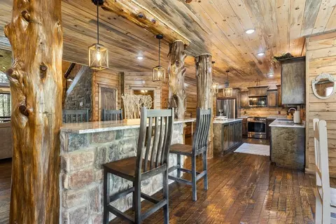 589 W Eagle Mountain Trl, Broken Bow, OK 74728 photo 12