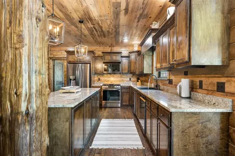 589 W Eagle Mountain Trl, Broken Bow, OK 74728 photo 10