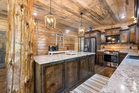 589 W Eagle Mountain Trl, Broken Bow, OK 74728 photo 16