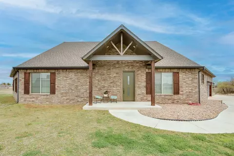 3013 Moffat Rd, Piedmont, OK 73078