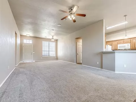 2817 Devonshire St, Norman, OK 73071 photo 3