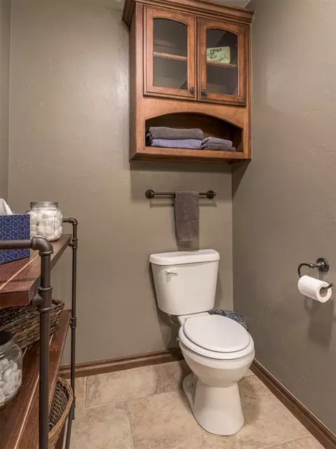 1611 Camelot St, Tuttle, OK 73089 photo 30