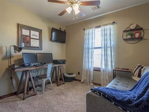 1611 Camelot St, Tuttle, OK 73089 photo 27