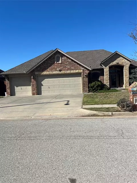 2921 SW 136th St, Oklahoma City, OK 73170