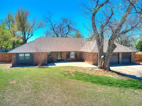 1738 W Rose Oak Dr, Mustang, OK 73064