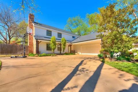 520 Willow Branch Rd, Norman, OK 73072