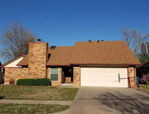1212 Dodd Dr, Midwest City, OK 73130