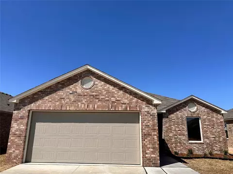 917 NE 2 St, Perkins, OK 74059