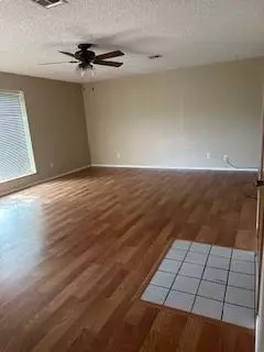 1401 SE Allyson Cir, Altus, OK 73521 photo 2