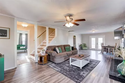 208 W Maple, Tuttle, OK 73089 photo 8