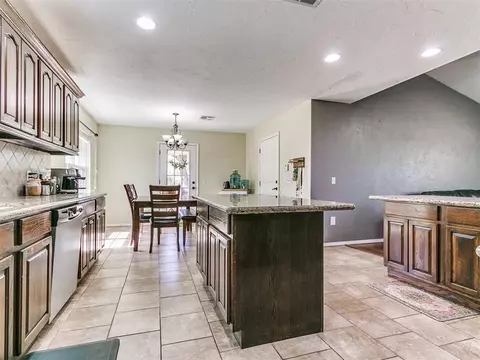 153 Rustic Oak Cor, Tecumseh, OK 74873 photo 11