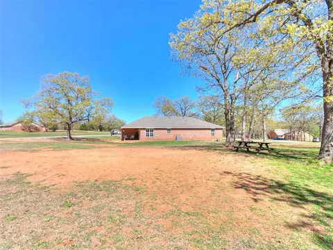 153 Rustic Oak Cor, Tecumseh, OK 74873 photo 38