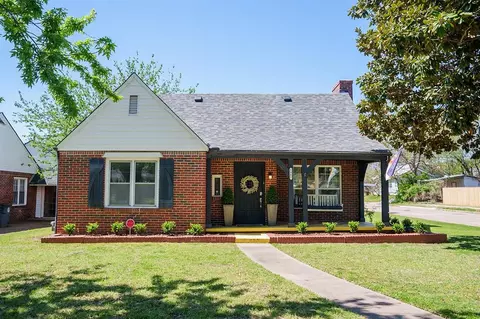 1902 S Jamestown Ave, Tulsa, OK 74112