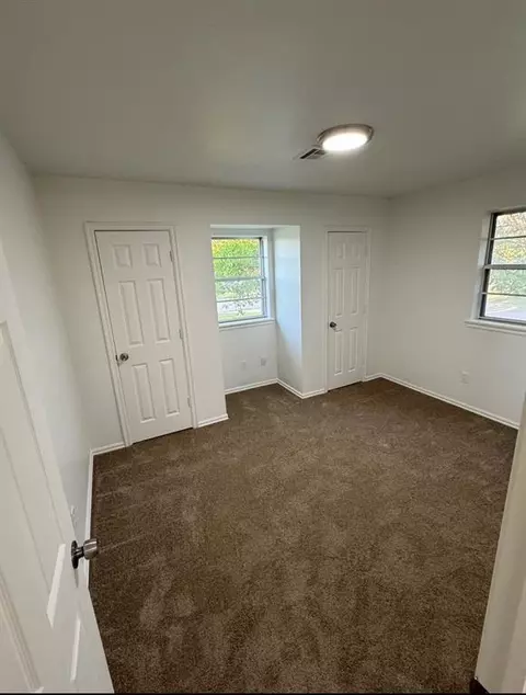 122 E Cherry Ave, Yukon, OK 73099 photo 14