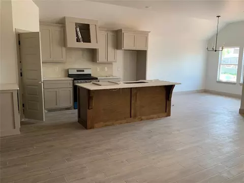 2932 SE 24 St, Moore, OK 73160 photo 10