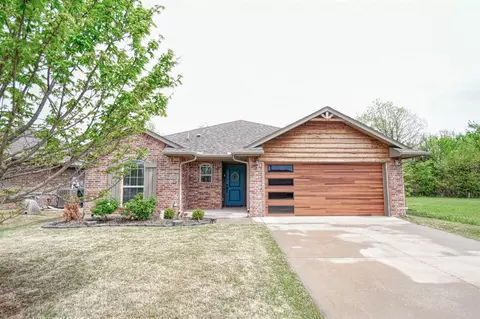 3801 Truman Dr, Norman, OK 73072