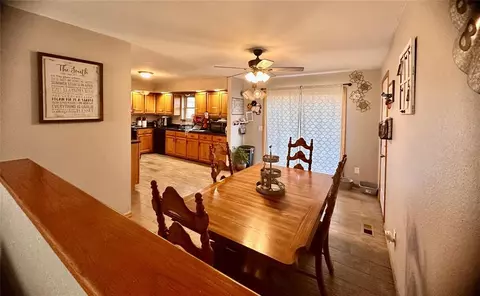 405 E 6th, Duke, OK 73532 photo 11