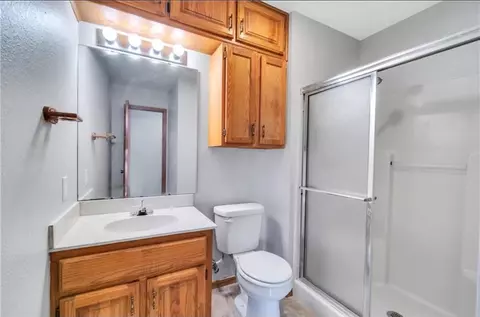 405 E 6th, Duke, OK 73532 photo 12