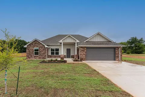 115 Trimble Dr, Shawnee, OK 74804