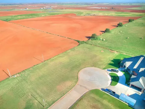 Lawrence Drive, Okarche, OK 73762