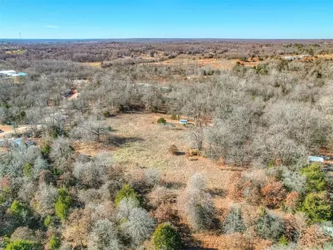 15300 Carolyn Dr, Newalla, OK 74857