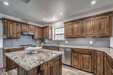980 Garden Rd, Tuttle, OK 73089 photo 25