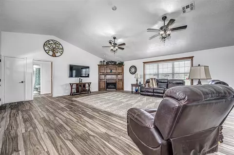 980 Garden Rd, Tuttle, OK 73089 photo 13