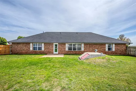 980 Garden Rd, Tuttle, OK 73089 photo 38