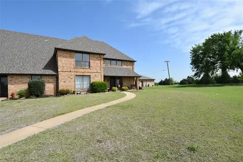 2613 Greenbriar Pl, Seminole, OK 74868