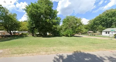 2511 E Tecumseh N St, Tulsa, OK 74110