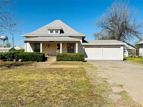 1203 N Lee St, Altus, OK 73521 photo 1