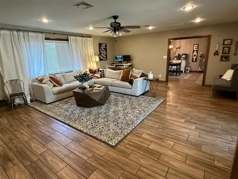 2309 Cherokee Strip St, Altus, OK 73521 photo 5