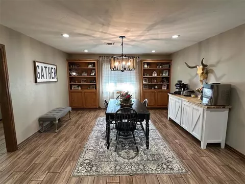2309 Cherokee Strip St, Altus, OK 73521 photo 8
