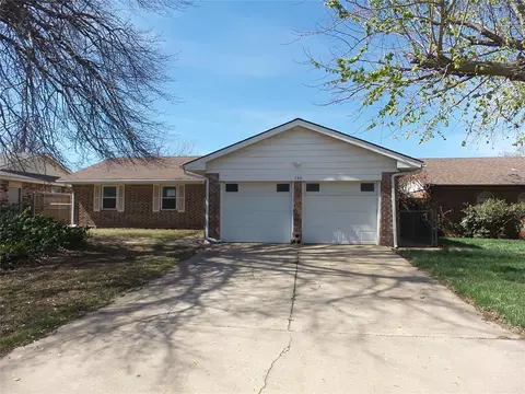 730 Ranchoak Dr, Yukon, OK 73099