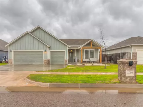 2009 Sara Vista Dr, Yukon, OK 73099