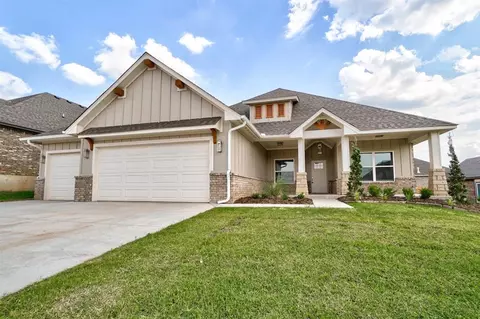 11708 NW 104th St, Yukon, OK 73099