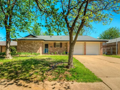 1423 Haverhill Cir, Norman, OK 73071