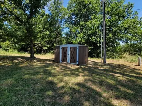 108443 Starboard Dr, Checotah, OK 74426 photo 11
