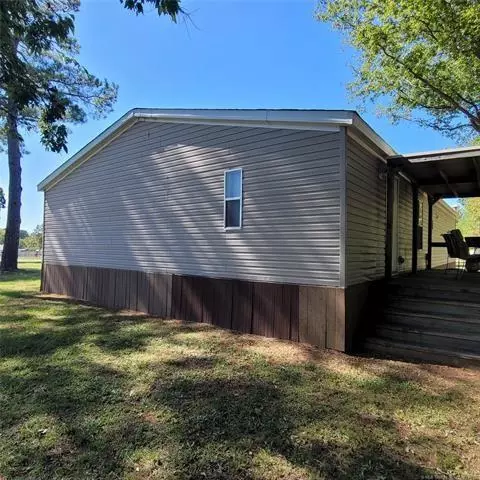 108443 Starboard Dr, Checotah, OK 74426 photo 8