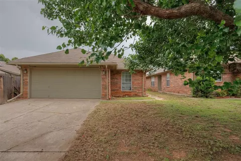 12104 N Dewey Ave, Oklahoma City, OK 73114