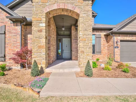 4302 Lorings Cir, Norman, OK 73072