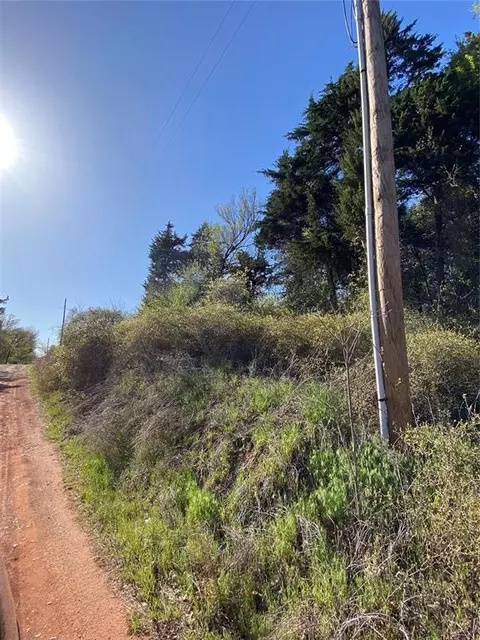 Ferguson Avenue, Crescent, OK 73028