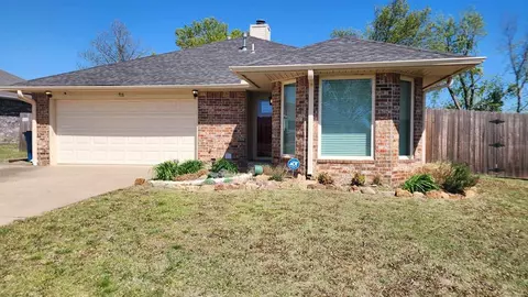 918 S Meyers Ave, Cushing, OK 74023